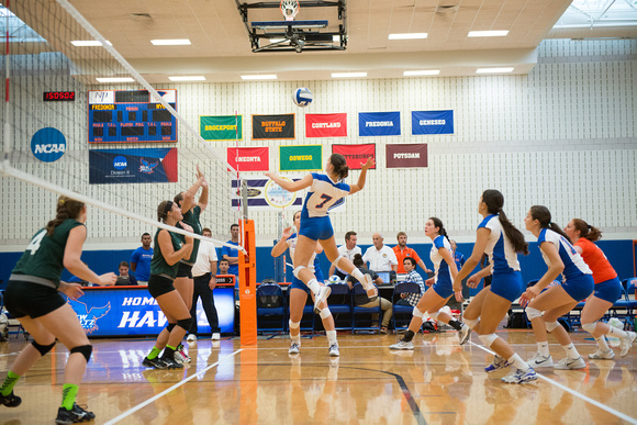 20150911-3_Womens Volleyball_33