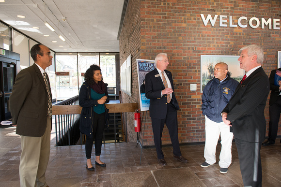 20151120-1_Campus Visit with Kevin Cahill and Speaker Heastie_006