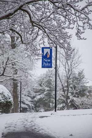 20170310-2 Snowy day on campus-20