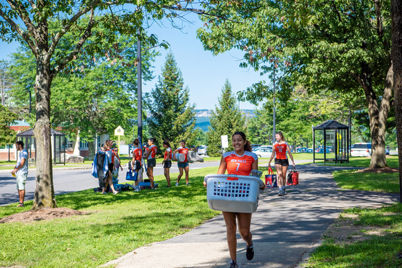 20180823-1_First-Year Move In Day_010
