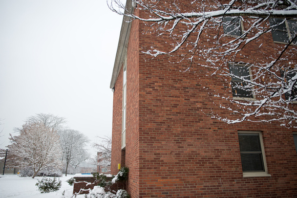20150124-1_Snowy Campus_0029