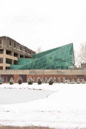 20160209-1_Snowy Campus_53